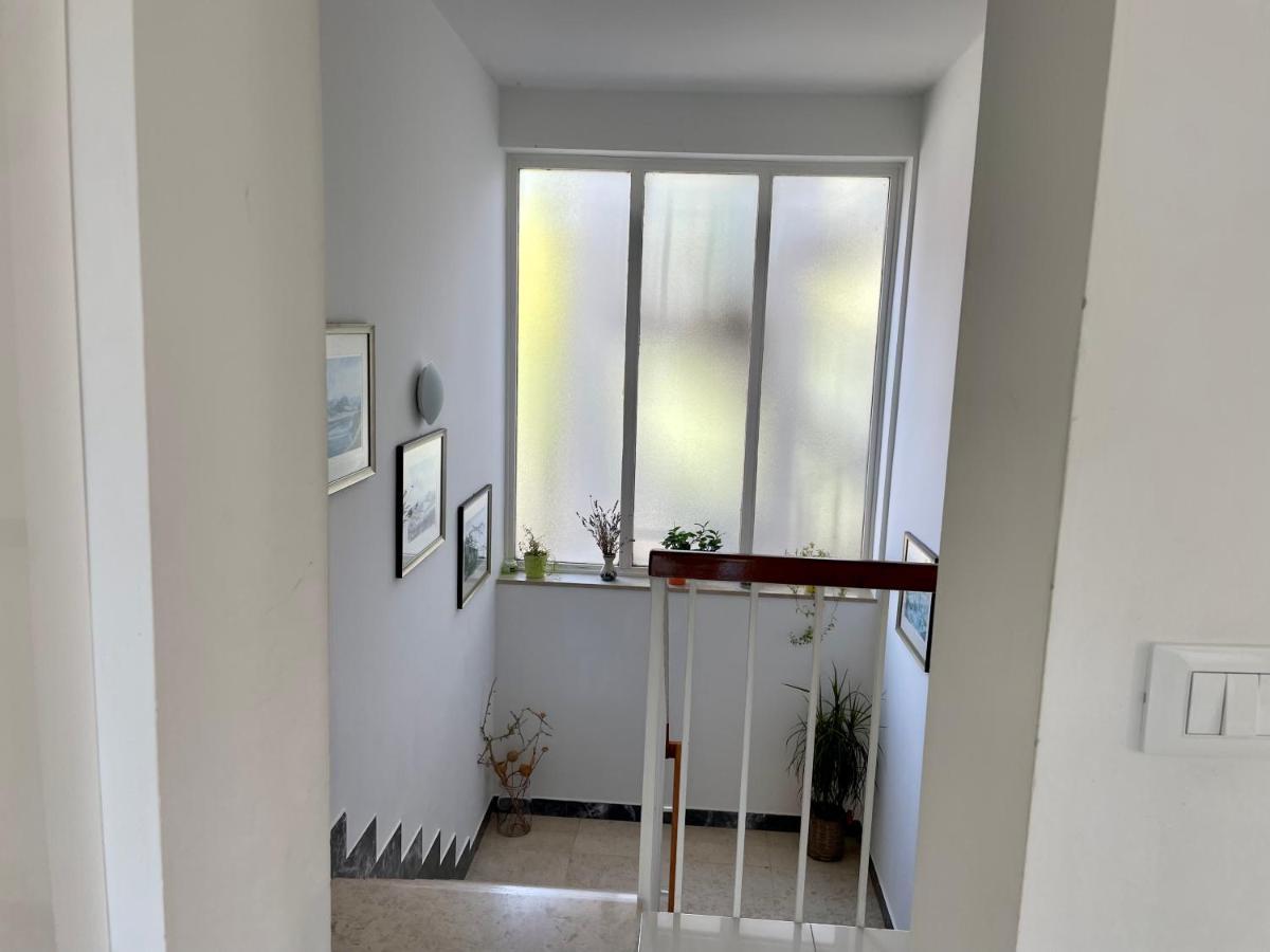 Apartments Bloom Near The Beach ポレッチ エクステリア 写真